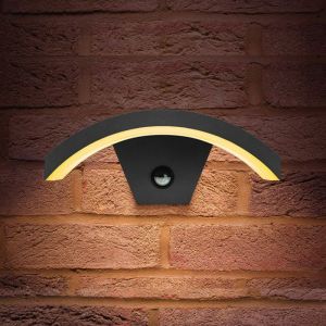 Integral LED Outdoor Curve Wall Light 8W 3000K 360lm IP54 with Integrated PIR sensor