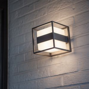 Cruz Outdoor LED Wall Light